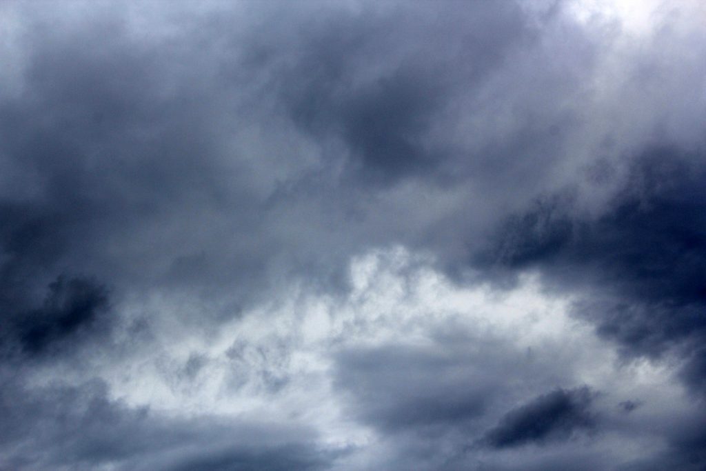 dark-clouds-1403338153k0u